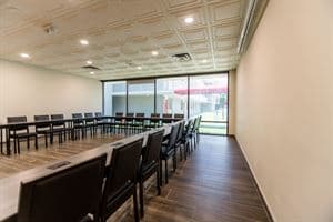 Equus Inn