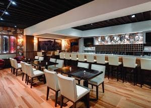 Unwind Wine Bar & Light Fare, Cincinnati