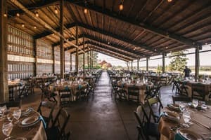 Scholls Valley Lodge
