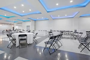 Clarion Hotel & Suites BWI Airport North, Brooklyn