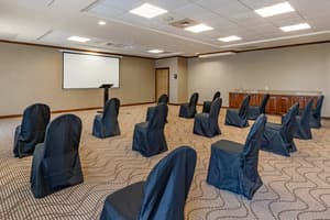 Comfort Inn & Suites Virginia Beach - Norfolk Airport