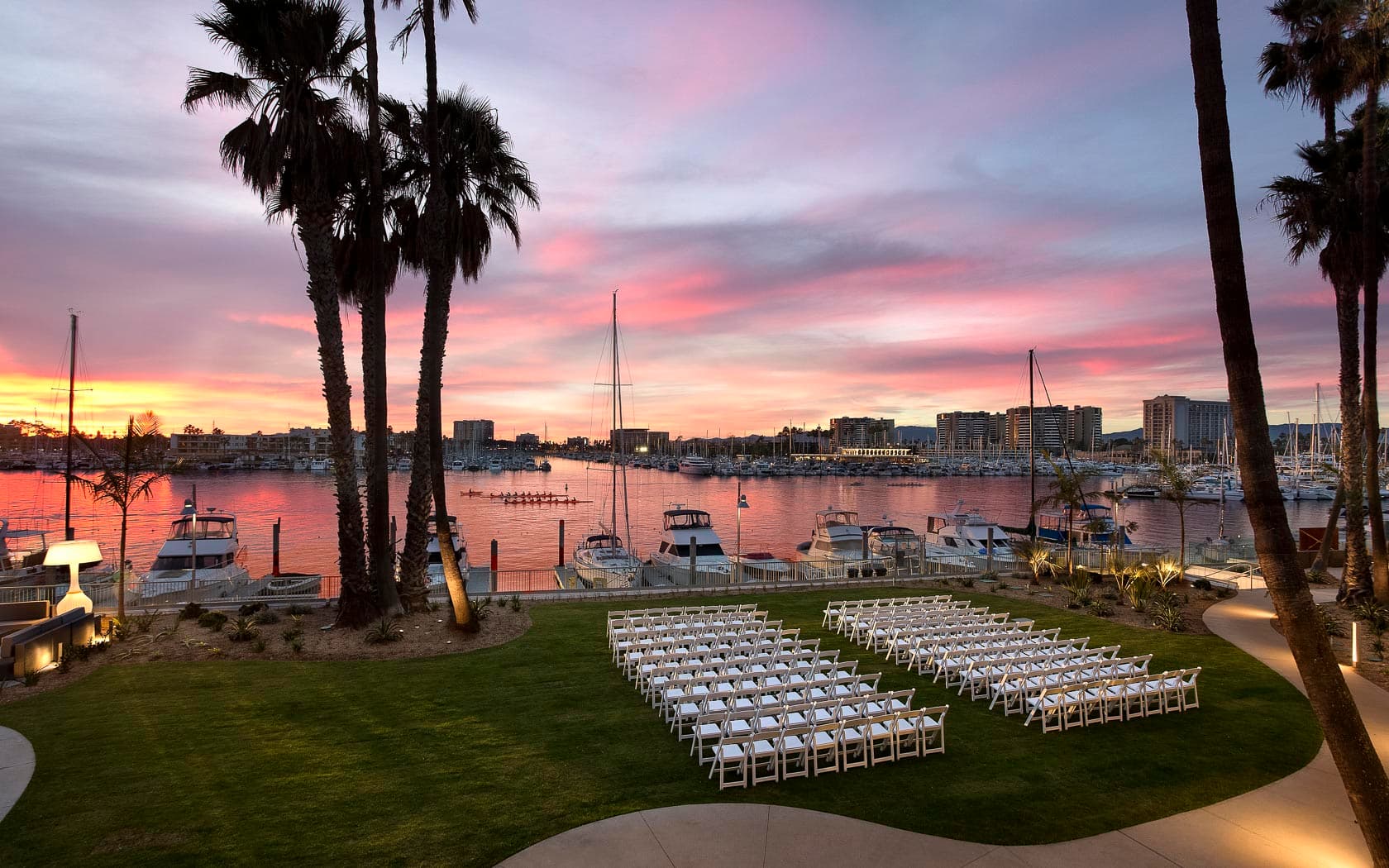 Pier Sixty-Six Resort