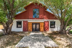 La Sal Stable Wedding and Event Venue, Orangeville