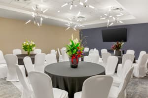 Cambria Hotel Niagara Falls