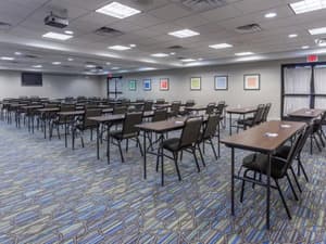 Holiday Inn Express Indianapolis - Southeast