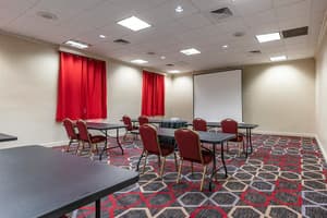 Mainstay Suites Lexington