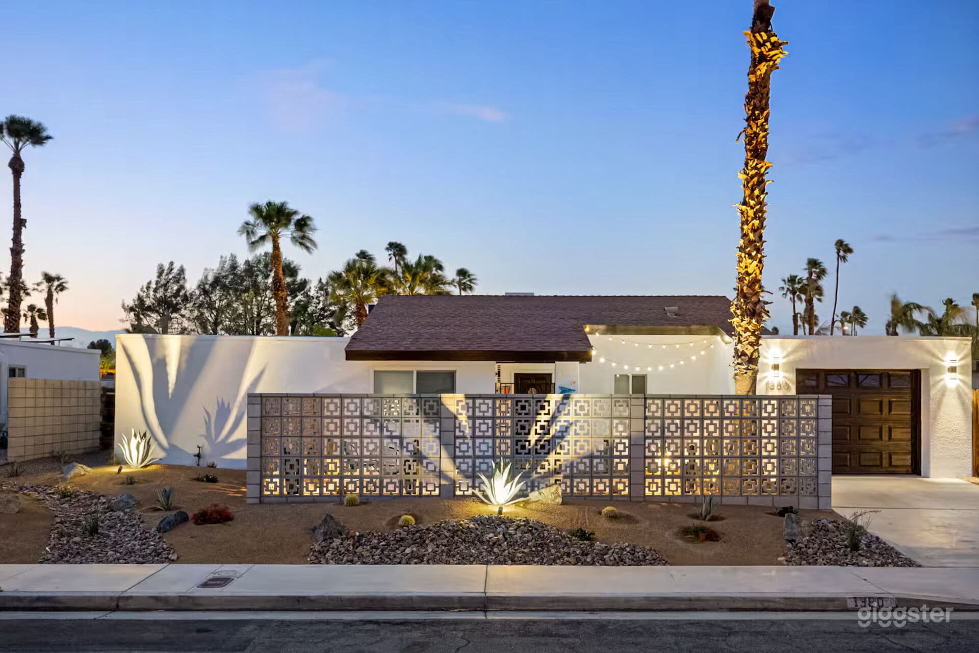 Stylish Open-Concept Location for Production & Photography