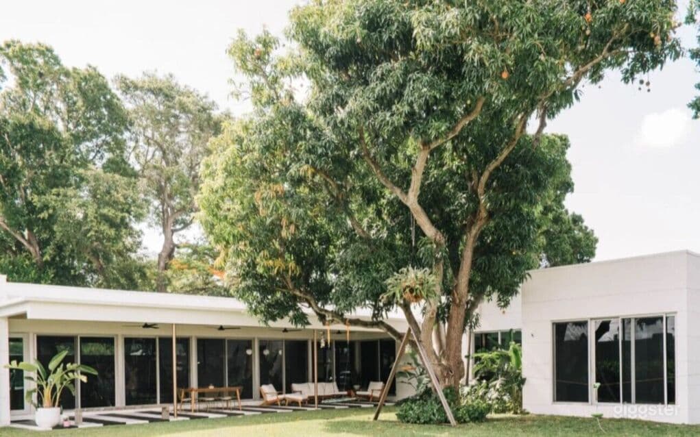 Mid-Century Modern House with Basketball and Pool
