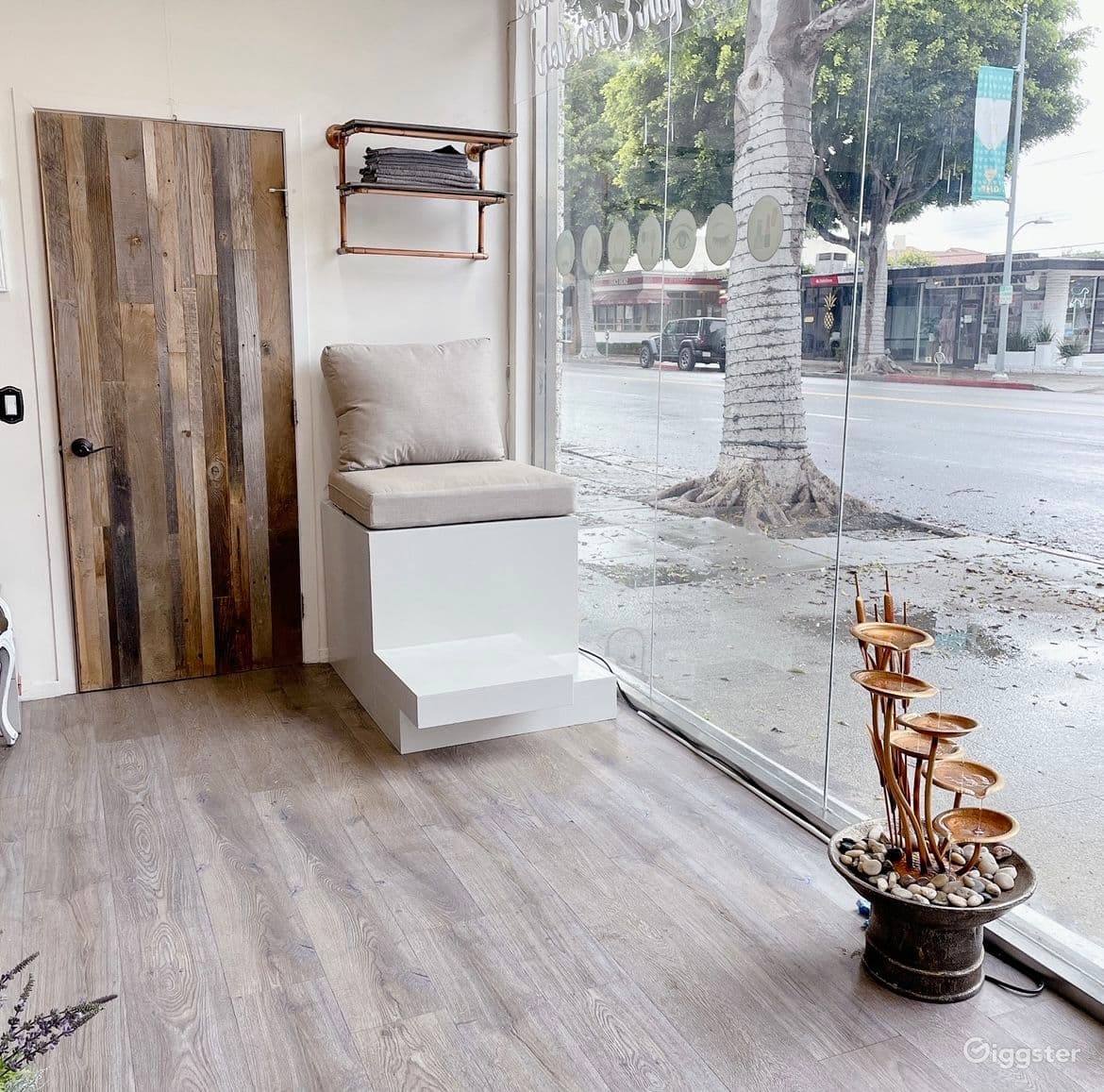 Luxury Boutique Salon Beverly Hills