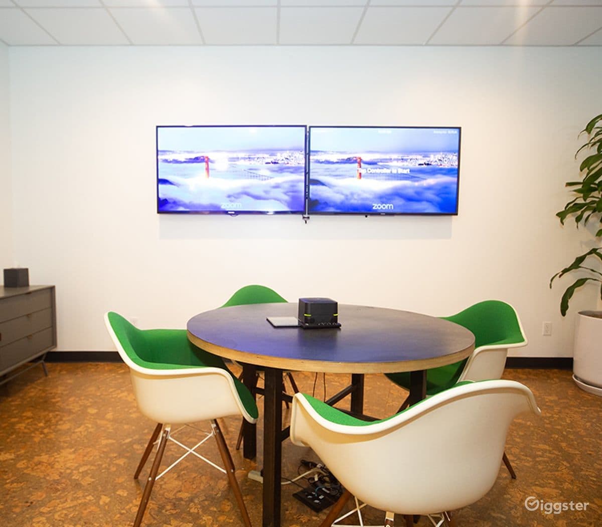 Harbor Conference Room