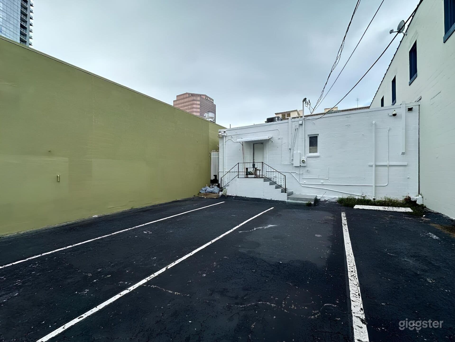 Backlot for Photoshoots and Productions
