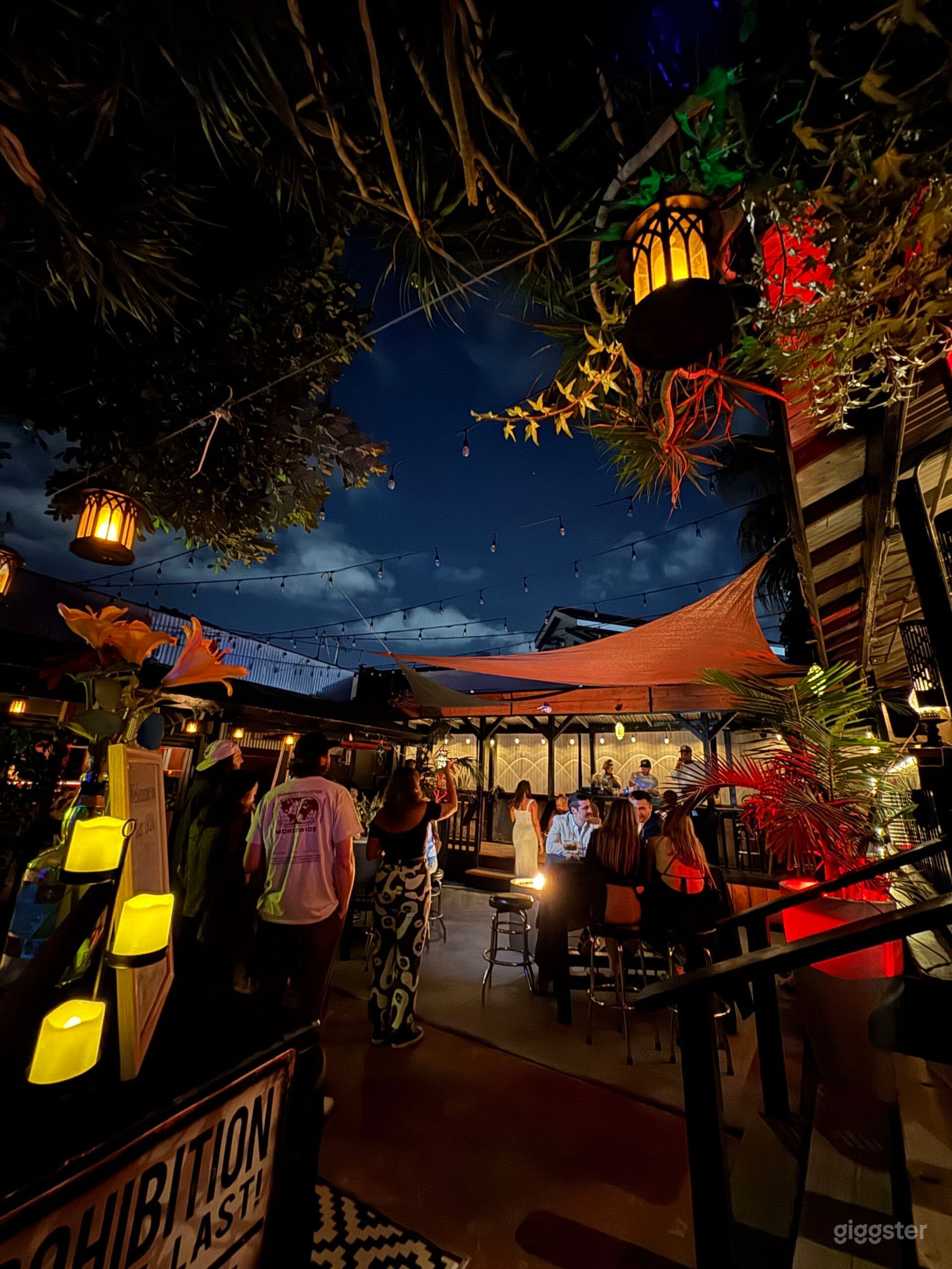 Historic 1924 Speakeasy Cocktail Lounge in San Diego