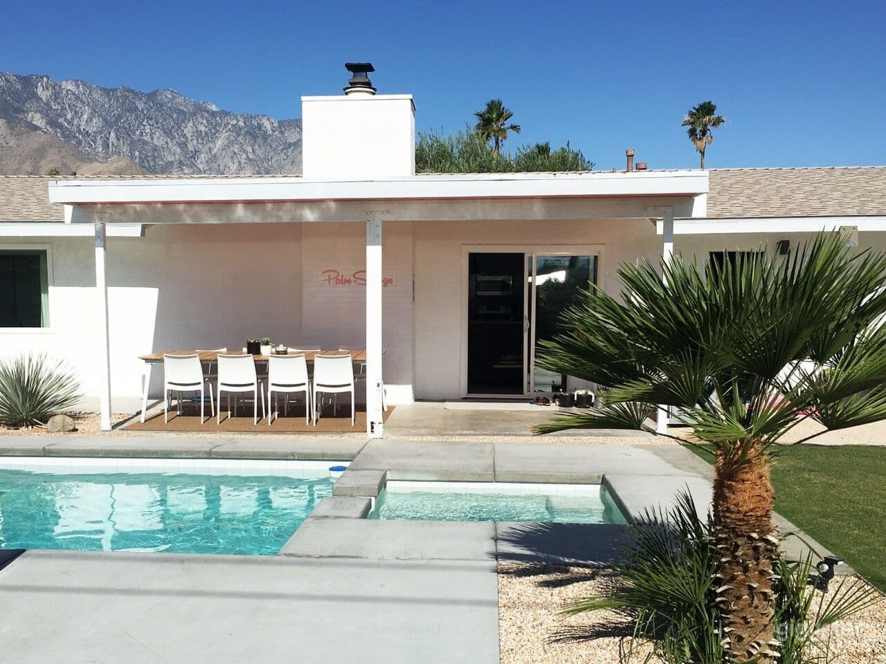 gorgeous modern house in palm springs with pool and hot tub