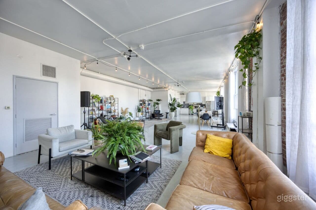 NYC Spacious Creative Loft at DTLA