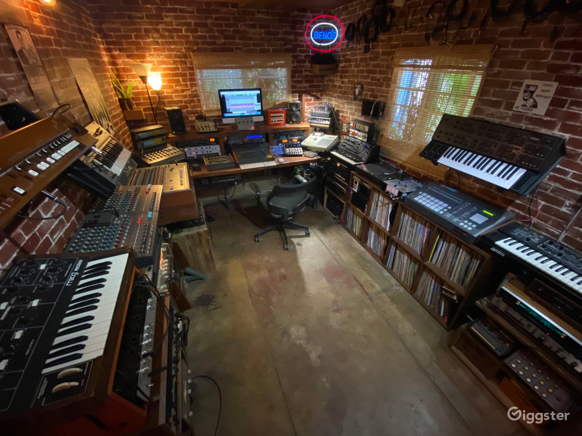 Gringo's Recording and Podcast Studio