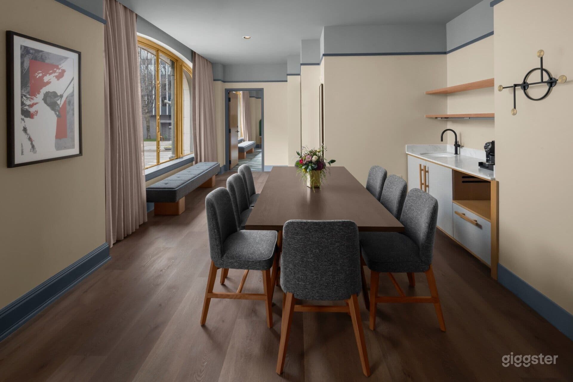 Stylish Hotel Room for Meetings & Conferences, Chattanooga