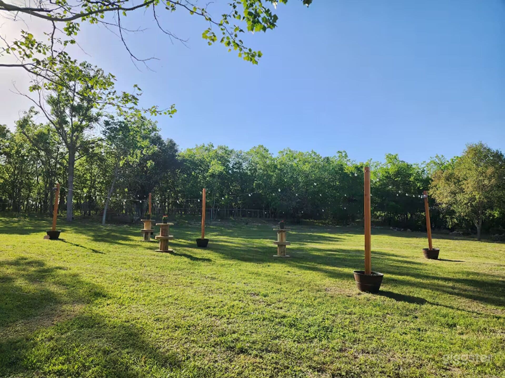 18 Acres of Private, Outdoor Lawn