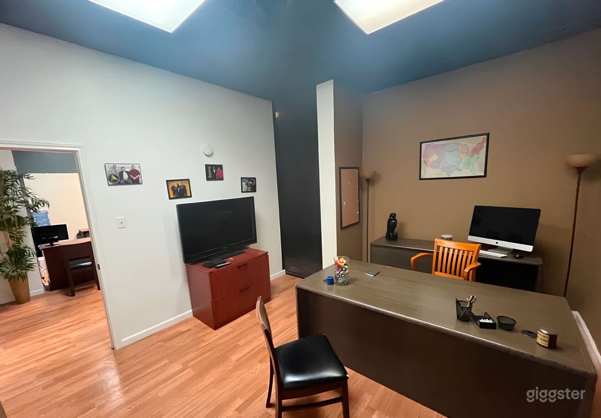 Detective Office with Reception Area