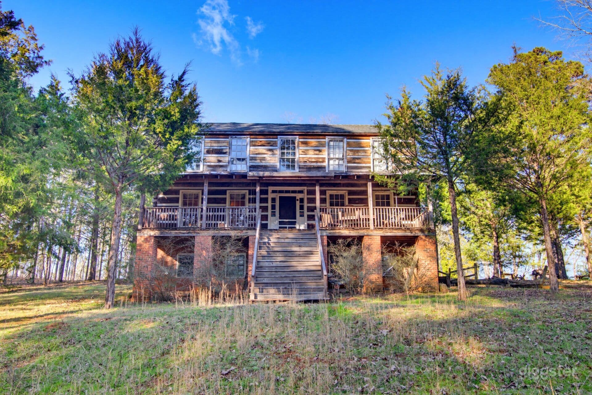 Historic Log House in Covington