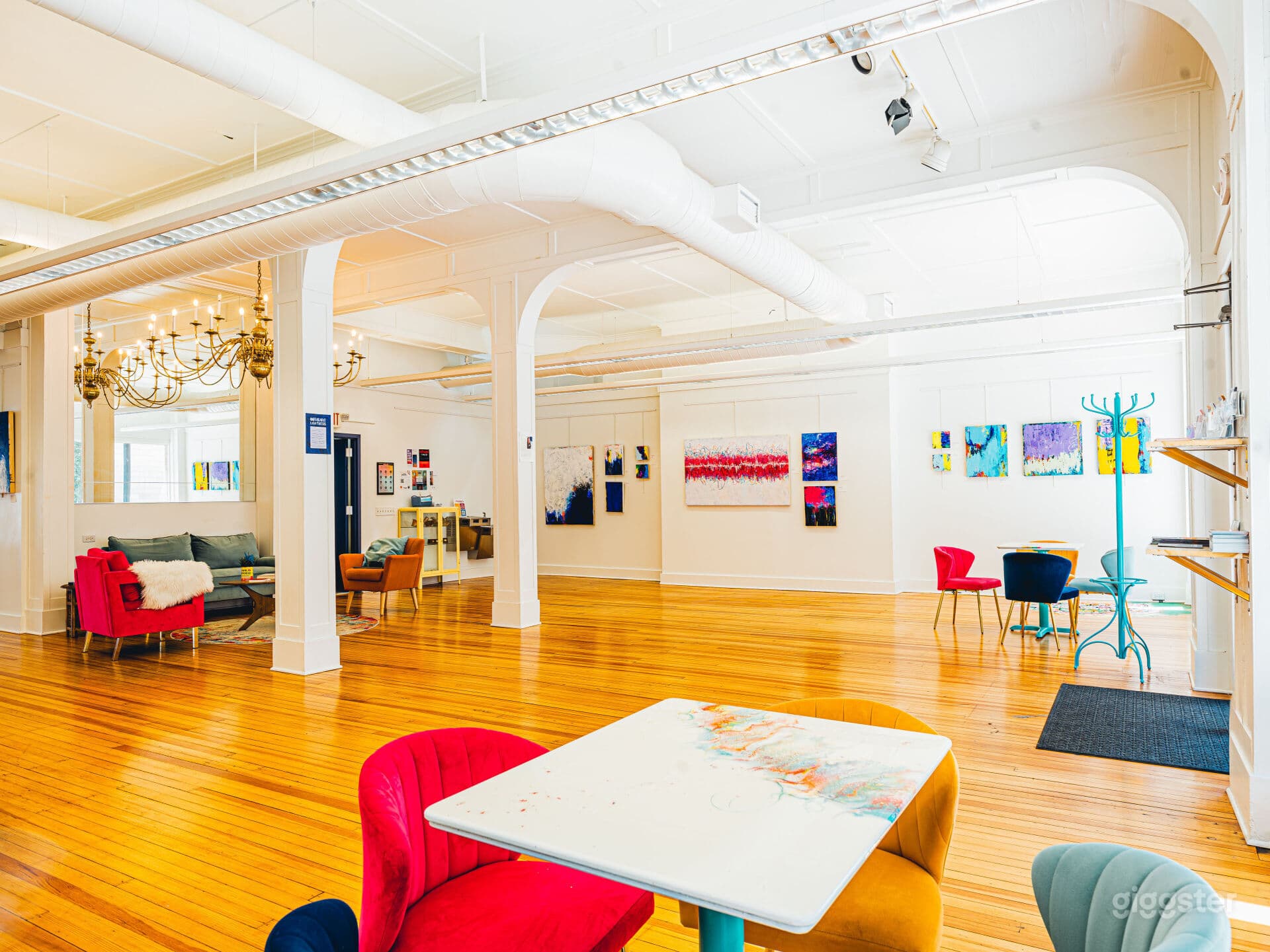 Gallery Venue for Events, Podcasting & Content Creation