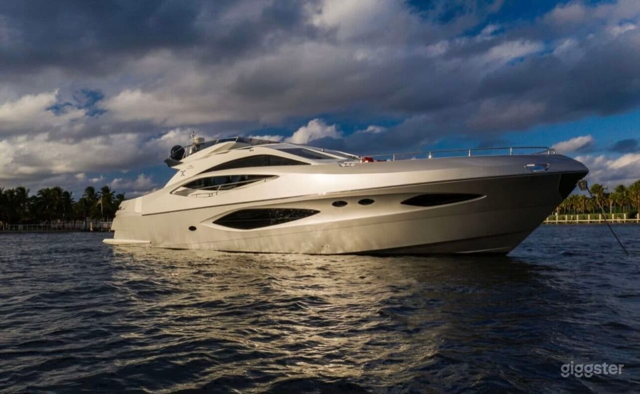 Fast and Stylish 80' Numarine Yacht